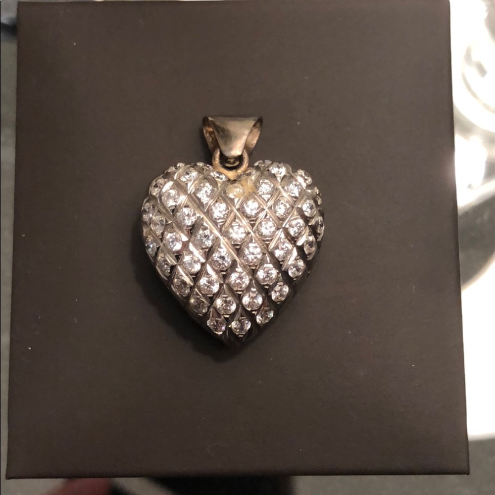 Silver heart pendant